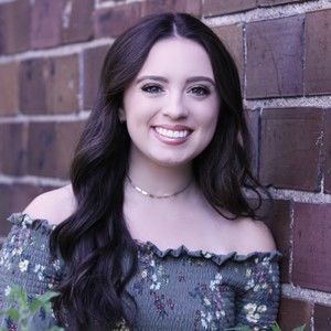 Meet your Posher, Anne